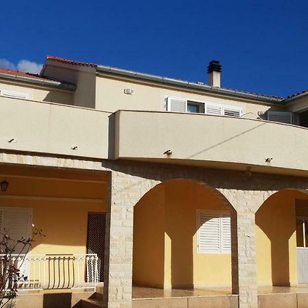 Apartman Frane 6+2 Brodarica  Eksteriør bilde